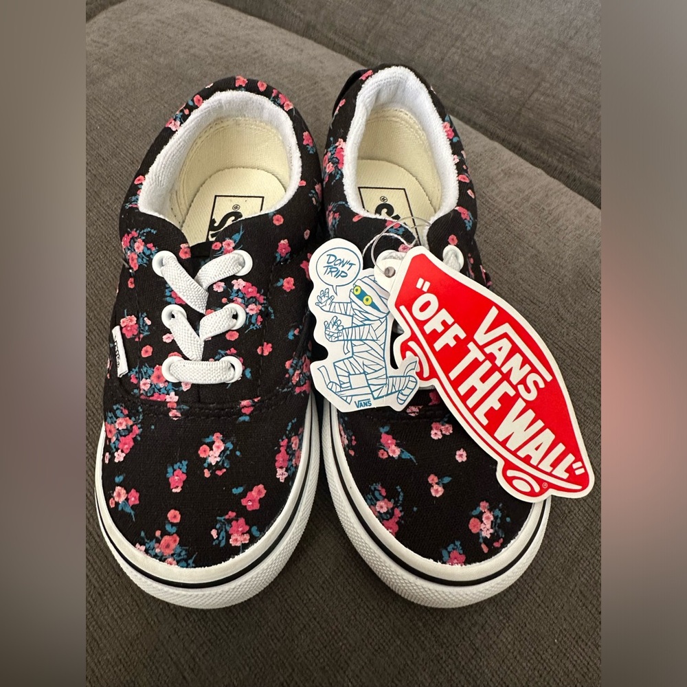 Vans 8K Girls Shoes